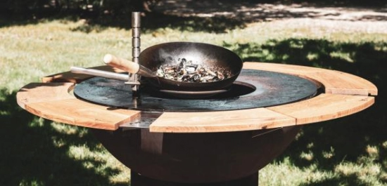 Des barbecues, planchas et braséros avec Artola