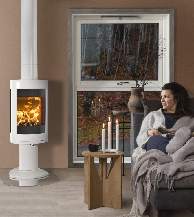 Poêles à bois Jøtul F 360 et F 370 Advance