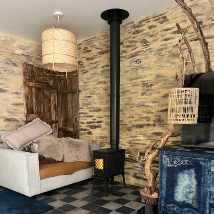 Installation d’un poêle à bois Jøtul F602 revisité à Castillon