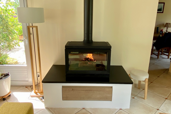 Installation d’un poêle à bois Jøtul F620 en Normandie