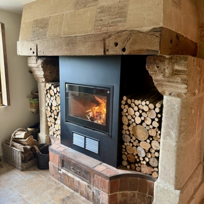 Installation d'un poêle à bois Scan 1006 Box à Grangues