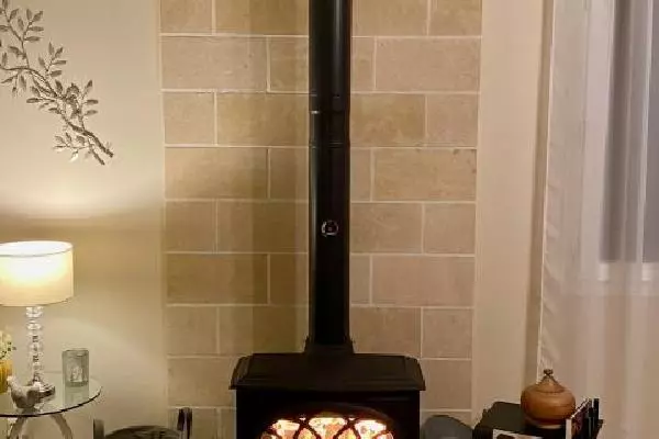 Réalisation d'un poêle F400 Jotul à Giberville